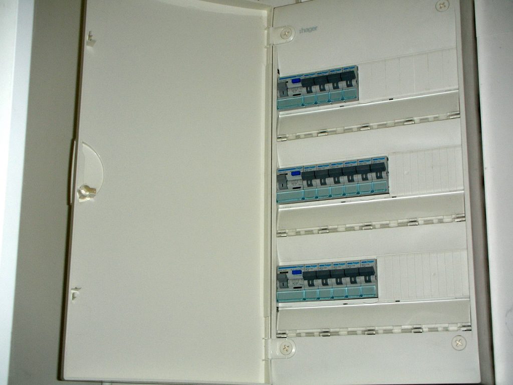 TABLEAU ELECTRIQUE NEUF