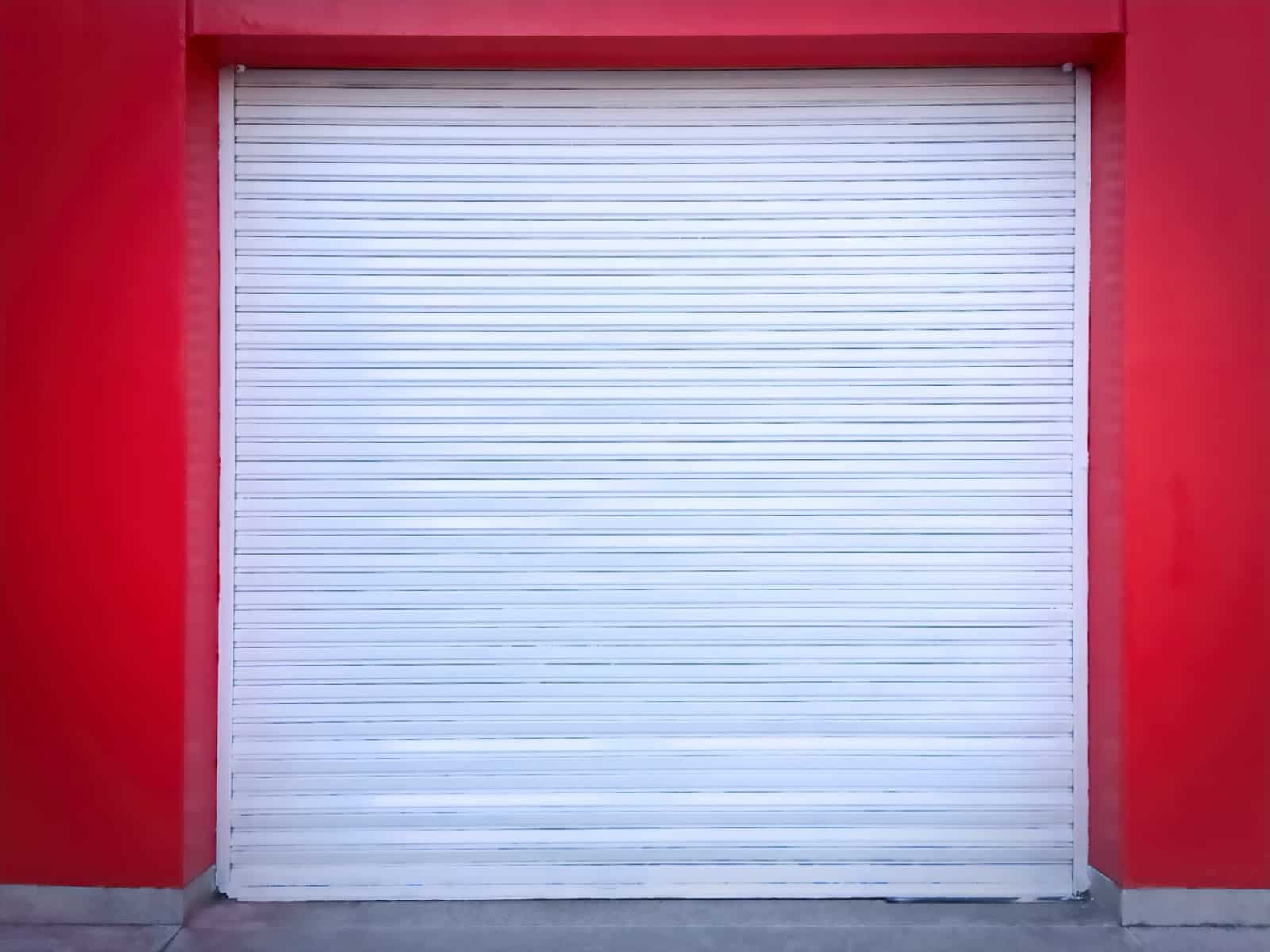 Trois types de moteurs pour motorisation volet roulant : filaire, radio et solaire
